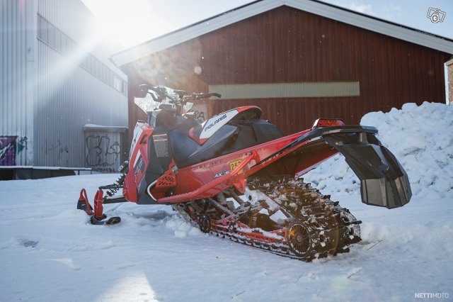 Polaris Indy 5