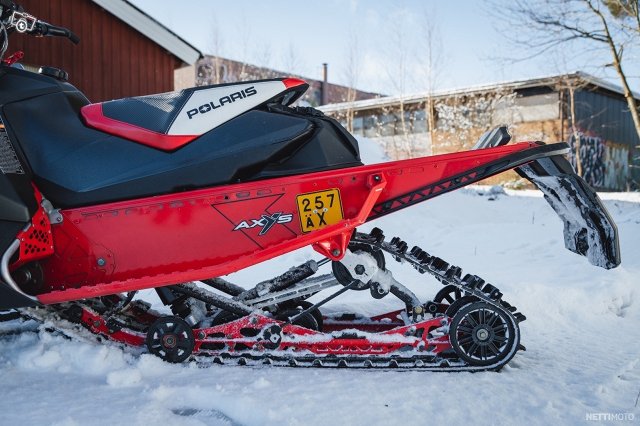Polaris Indy 11