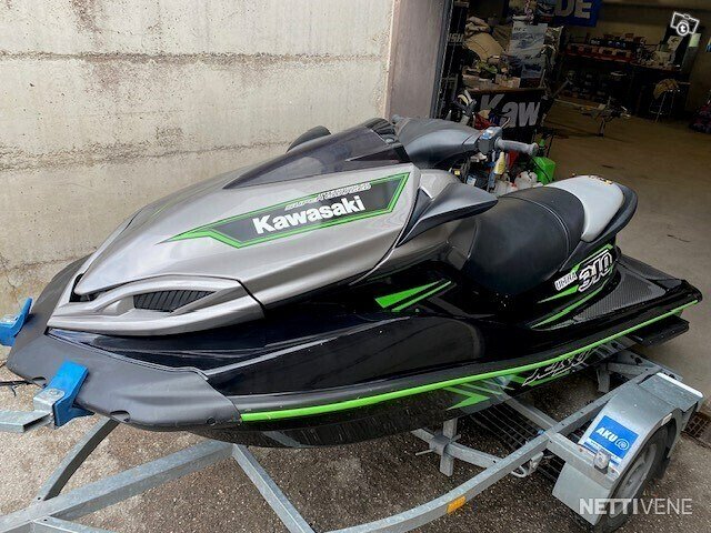 Kawasaki Ultra 310X BLACK 4