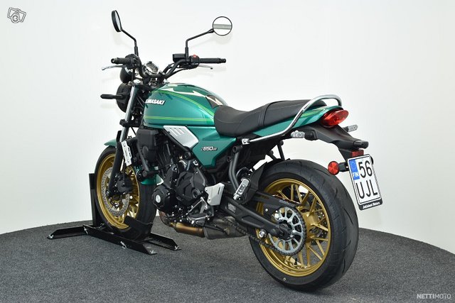 Kawasaki Z 6