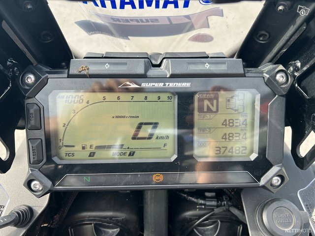 Yamaha XT 6