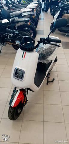 N-S4 Light 2