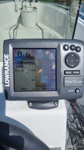 Yamarin 435 BIG FISH+40 EVINRUDE+AKU 9
