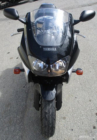 Yamaha YZF 3
