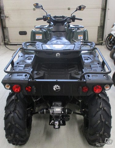 Can-Am Outlander 3
