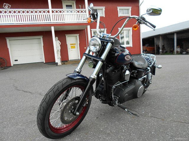 Harley-Davidson Dyna 4