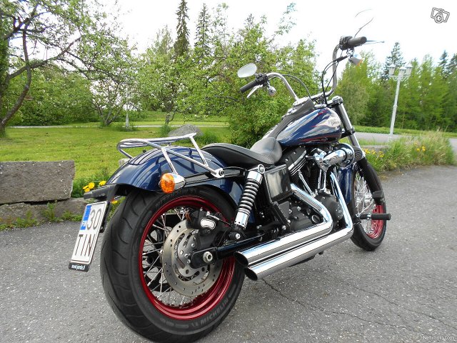 Harley-Davidson Dyna 8