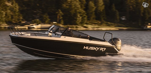 Husky R7, kuva 1