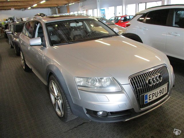 Audi A6 Allroad Quattro 4