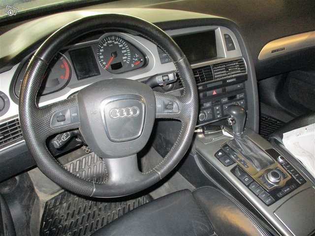 Audi A6 Allroad Quattro 6