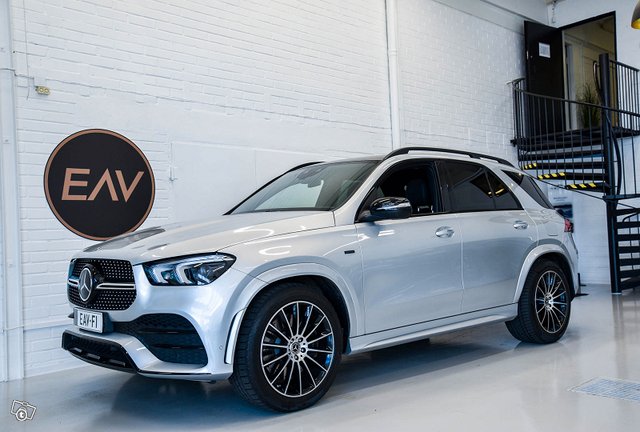MERCEDES-BENZ GLE