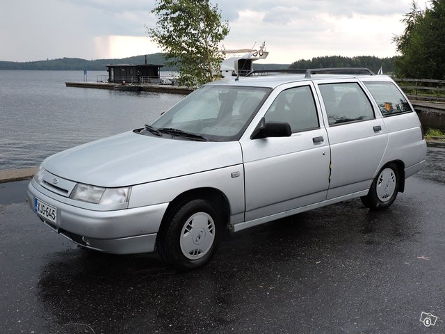 Lada 110, kuva 1