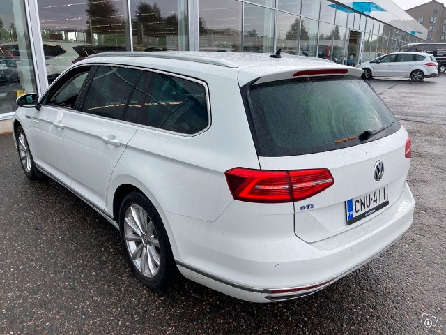 Volkswagen Passat 5