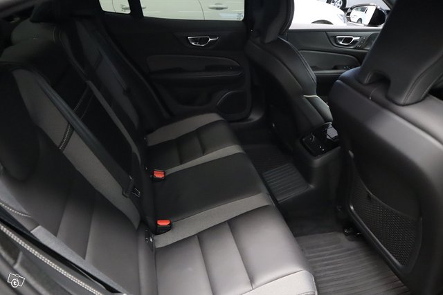 Volvo S60 9