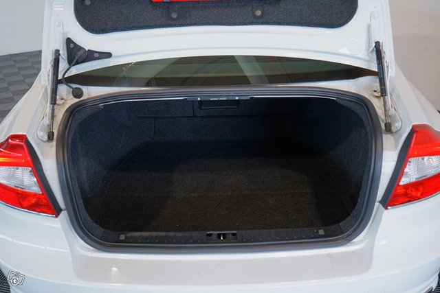 Volvo S80 24