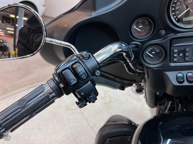 Harley-Davidson Ultra Classic Electra Glide 14