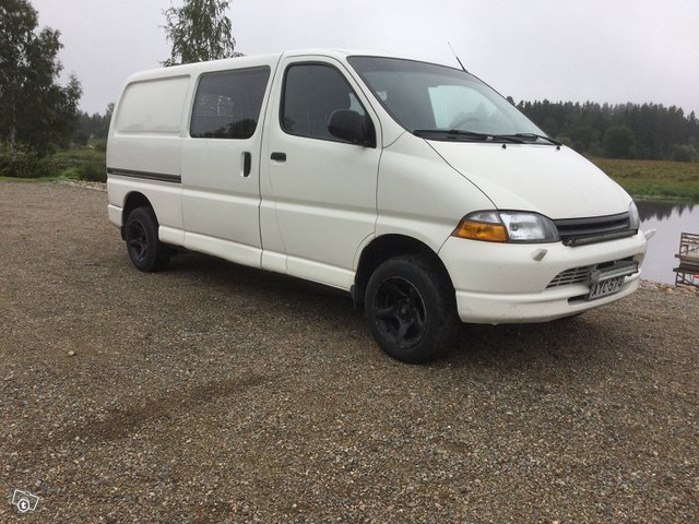 Toyota Hiace, kuva 1