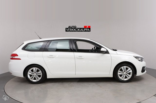 PEUGEOT 308 7