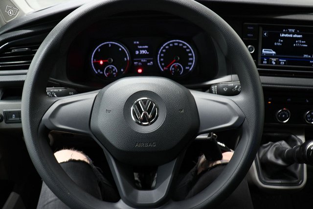Volkswagen Transporter 13