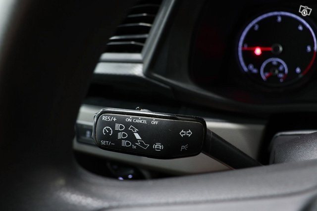 Volkswagen Transporter 17