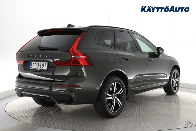 VOLVO XC60 4