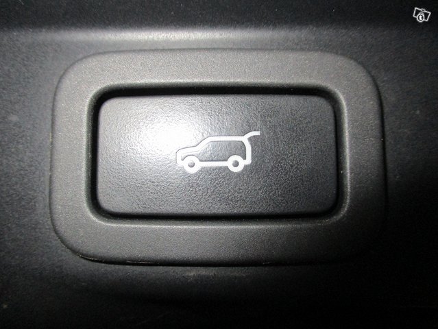 Land Rover Range Rover Sport 13