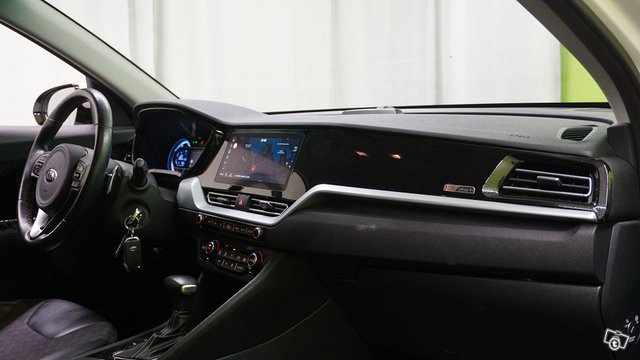 Kia Niro 11