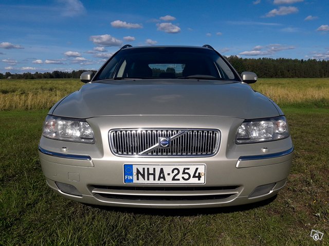 Volvo V70, kuva 1