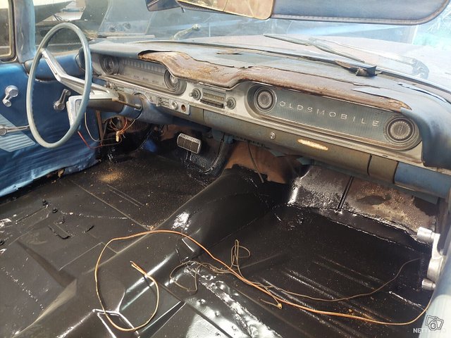 Oldsmobile 98 4