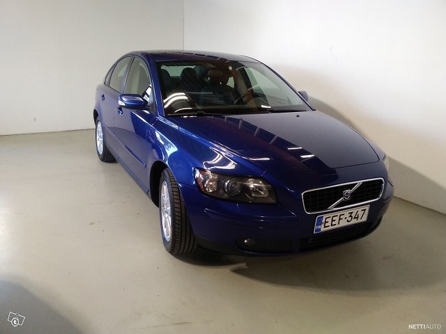 Volvo S40