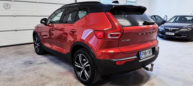 Volvo XC40 3