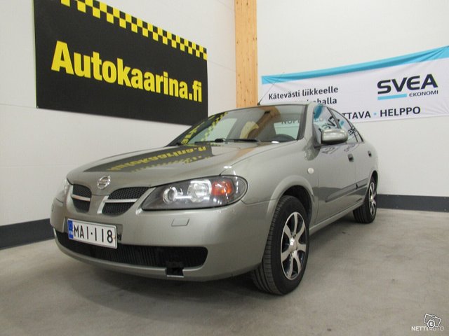 Nissan Almera