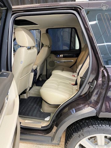 Land Rover Range Rover Sport 8