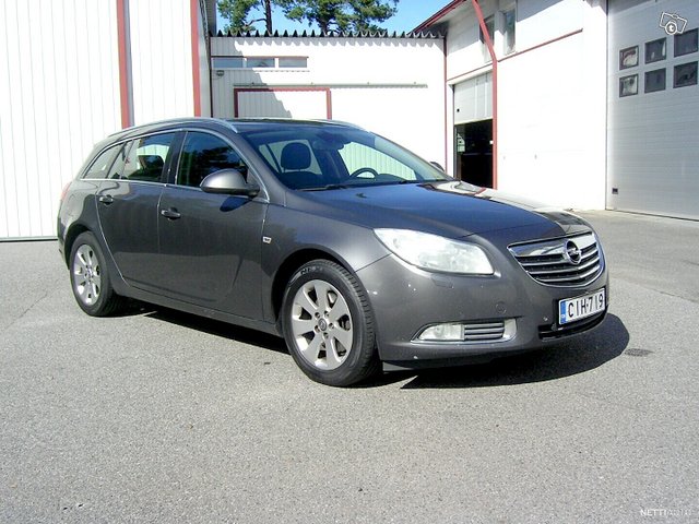 Opel Insignia 4