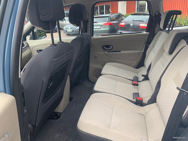 Renault Grand Scenic 6
