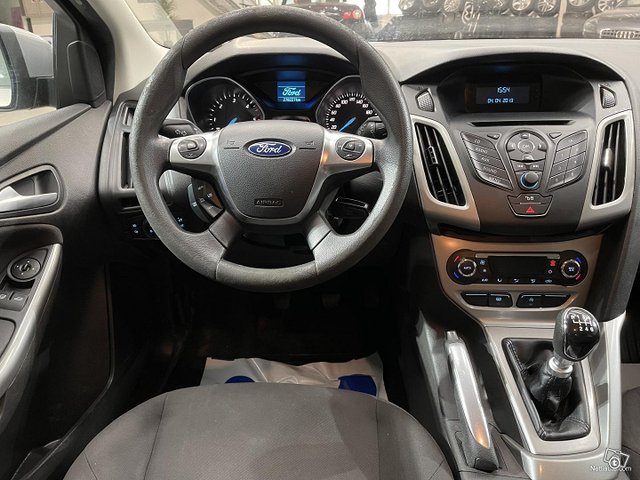 Ford Focus 5