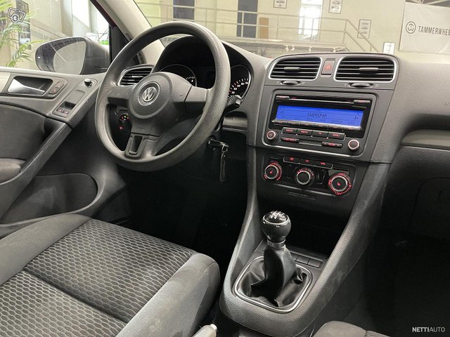 Volkswagen Golf 12