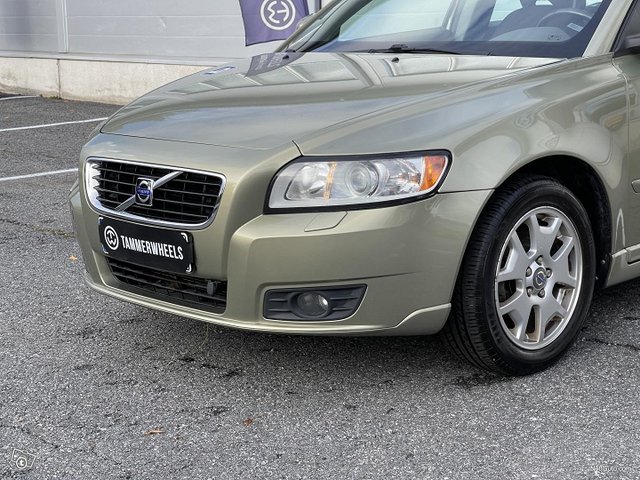 Volvo V50 22