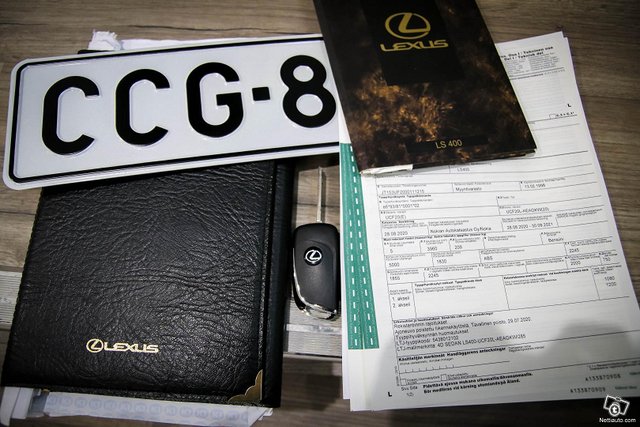 Lexus LS 3