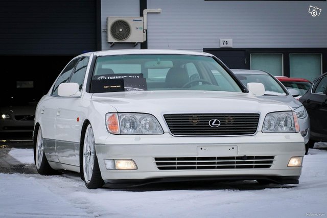 Lexus LS 6