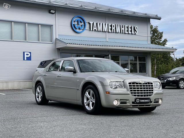 Chrysler 300C 24