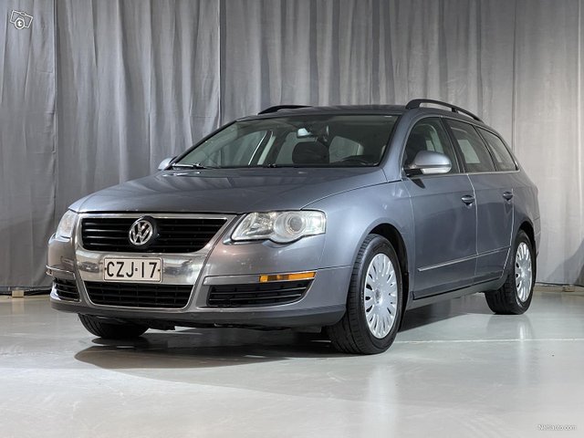 Volkswagen Passat 1