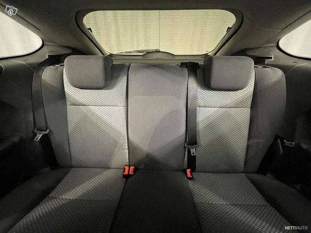 Ford Focus 9