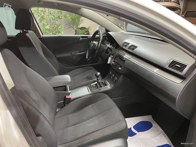 Volkswagen Passat 16