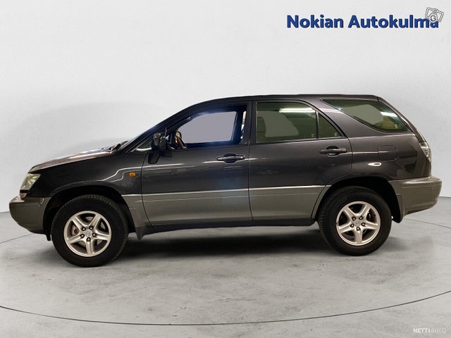 Lexus RX 4