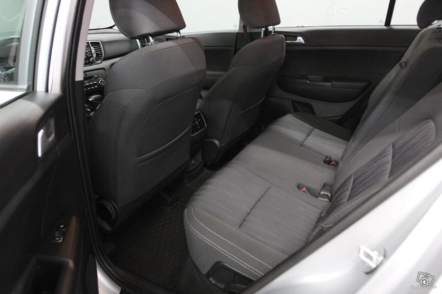 Kia Sportage 8