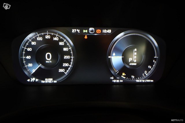 Volvo V60 13