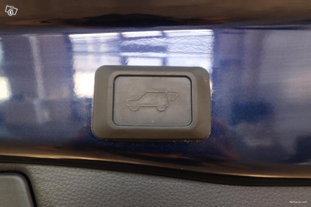 Toyota RAV4 8