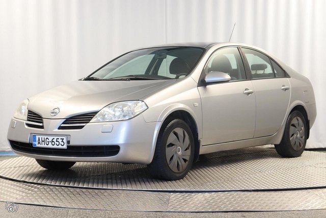 Nissan Primera 1