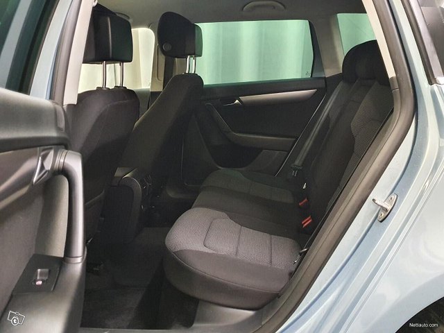 Volkswagen Passat 18
